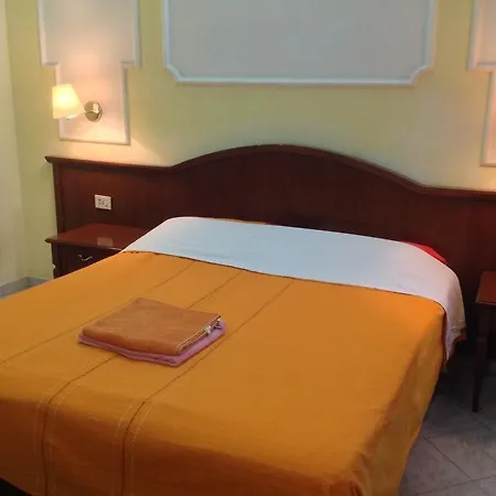 Botel Inn Pensjonat 3*