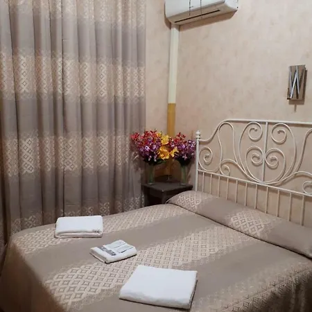 Botel Inn Guest house 3*