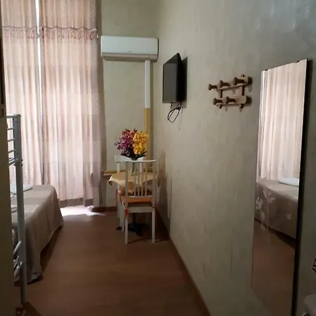 Botel Inn Penzion Řím